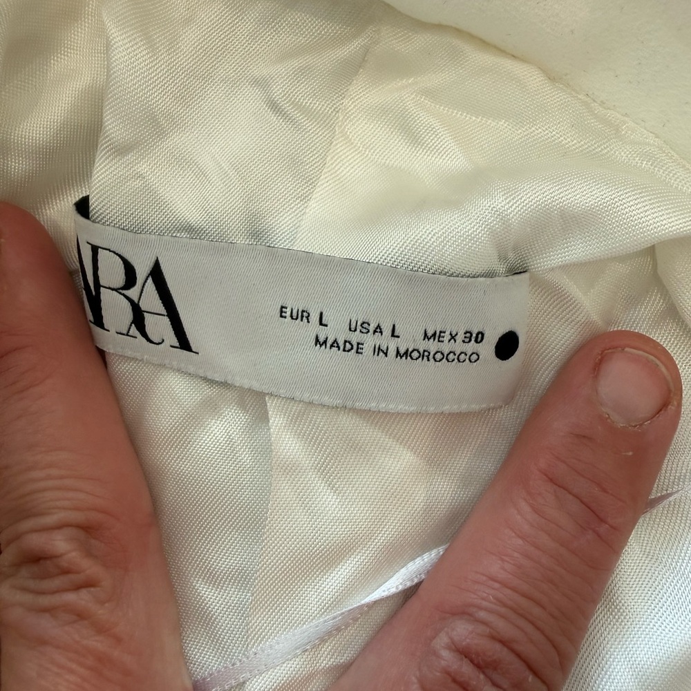 Zara Double-Breasted Cream Blazer - Picture 3 of 4